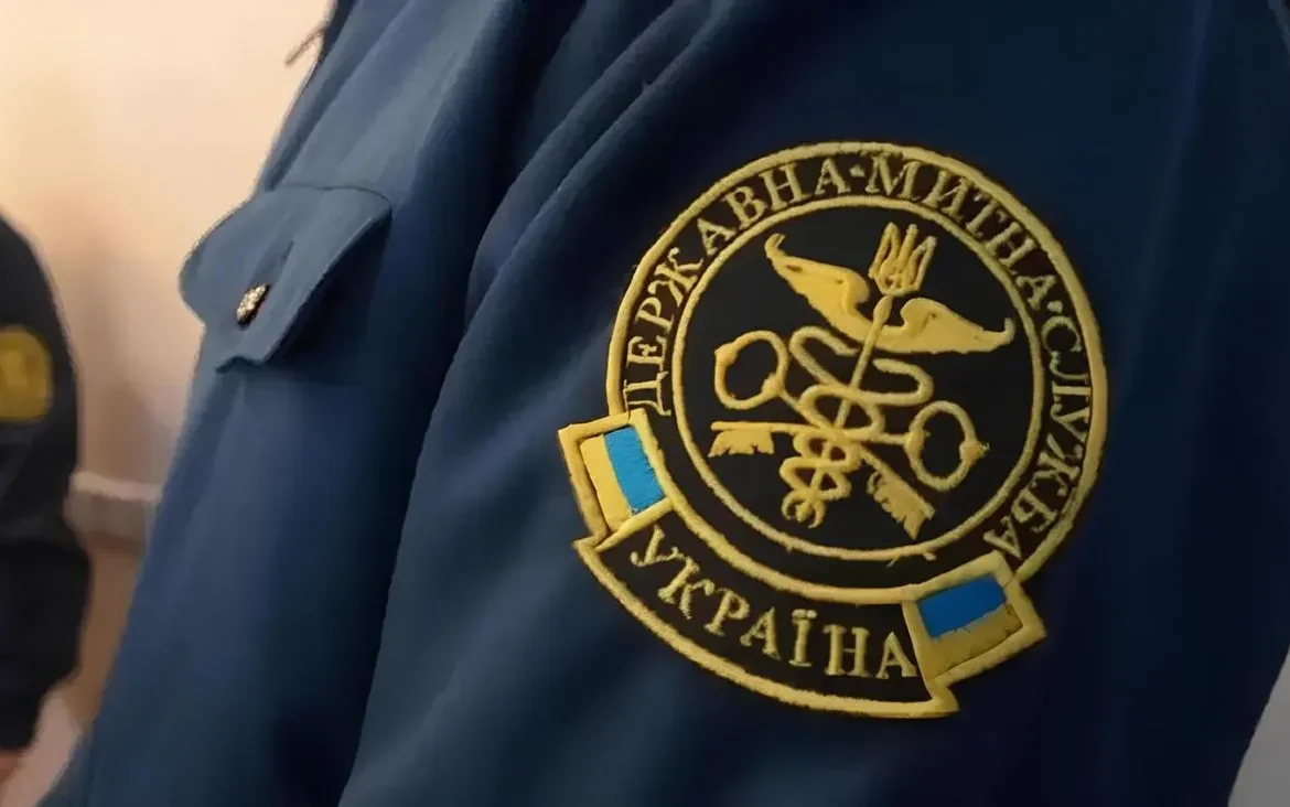 Не тільки на Чернівецькій: обшуки проводяться також на Волинській та Одеській митницях