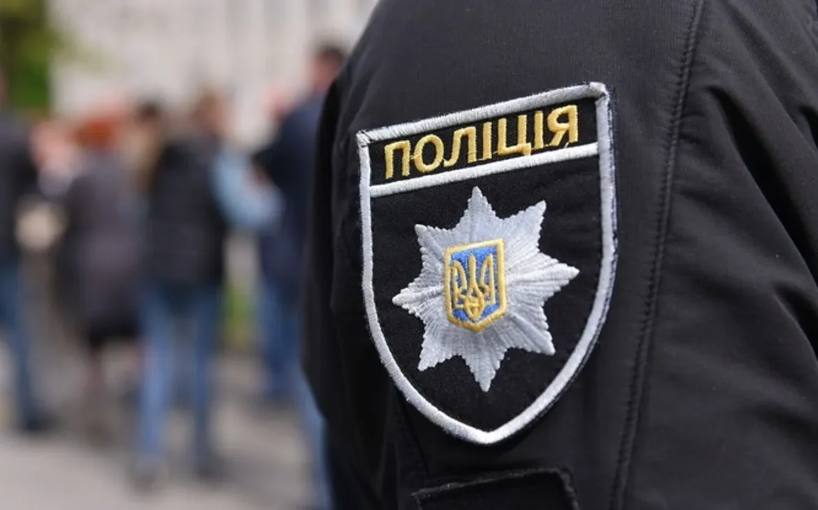В Черкасах чоловік відкрив стрілянину у закладі харчування: працюють спецпризначенці
