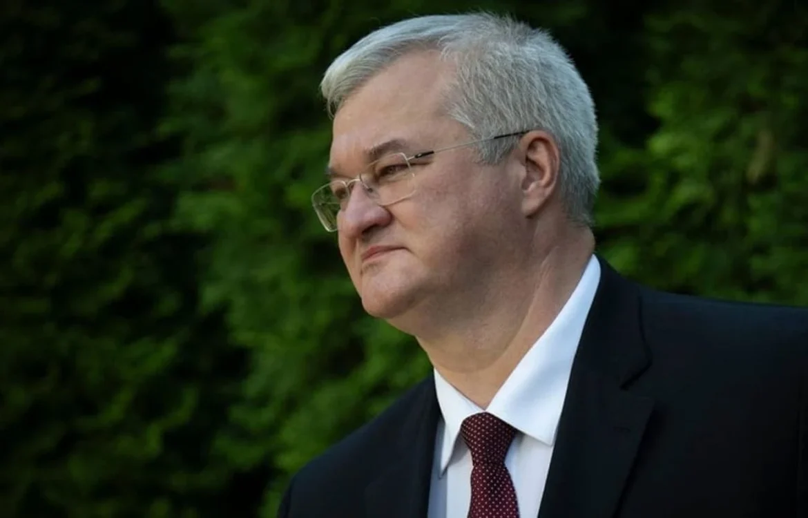 Пересічні росіяни несуть відповідальність за агресивну війну путіна проти України - Сибіга