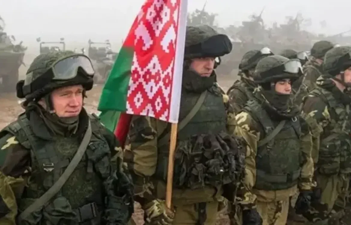 лукашенко пояснив, чому білорусь не відправить війська в Україну