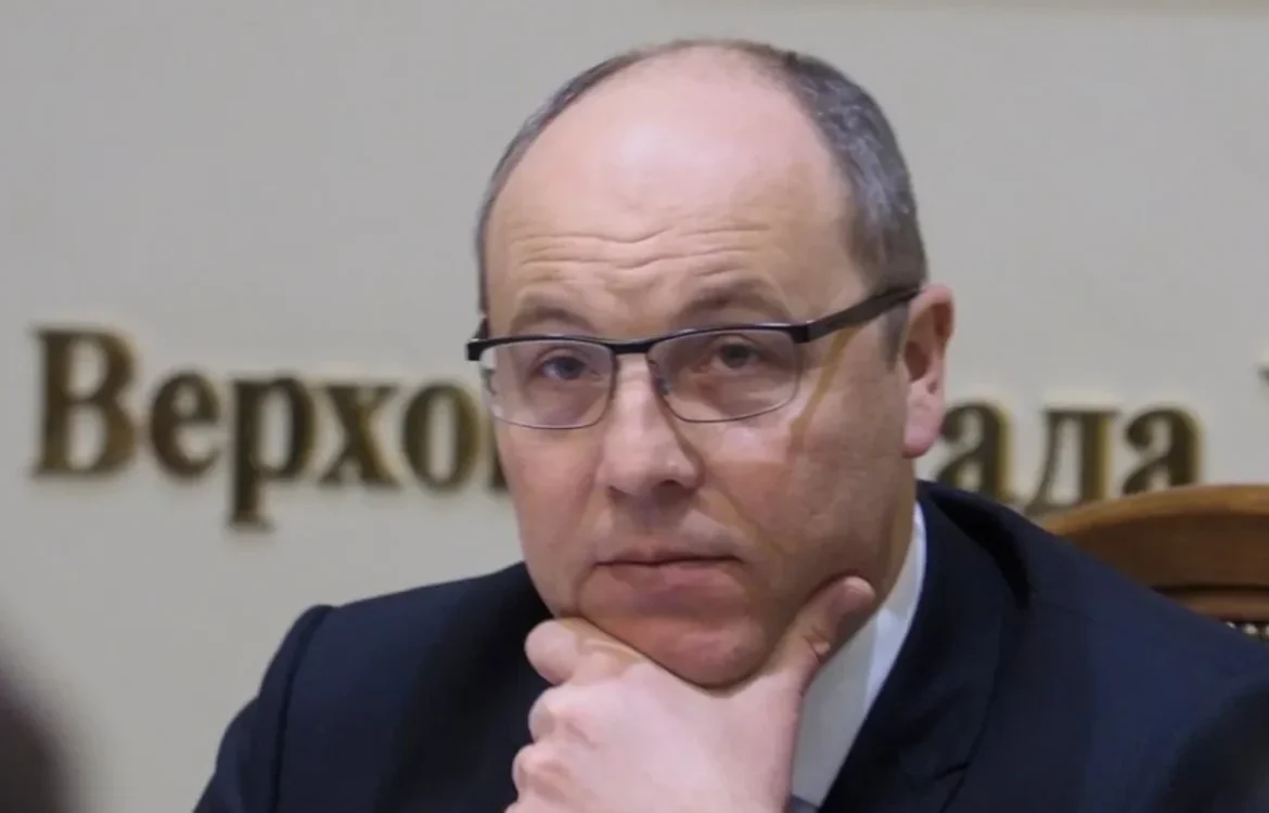 Чи стежили за Парубієм перед вбивством - в поліції відповіли
