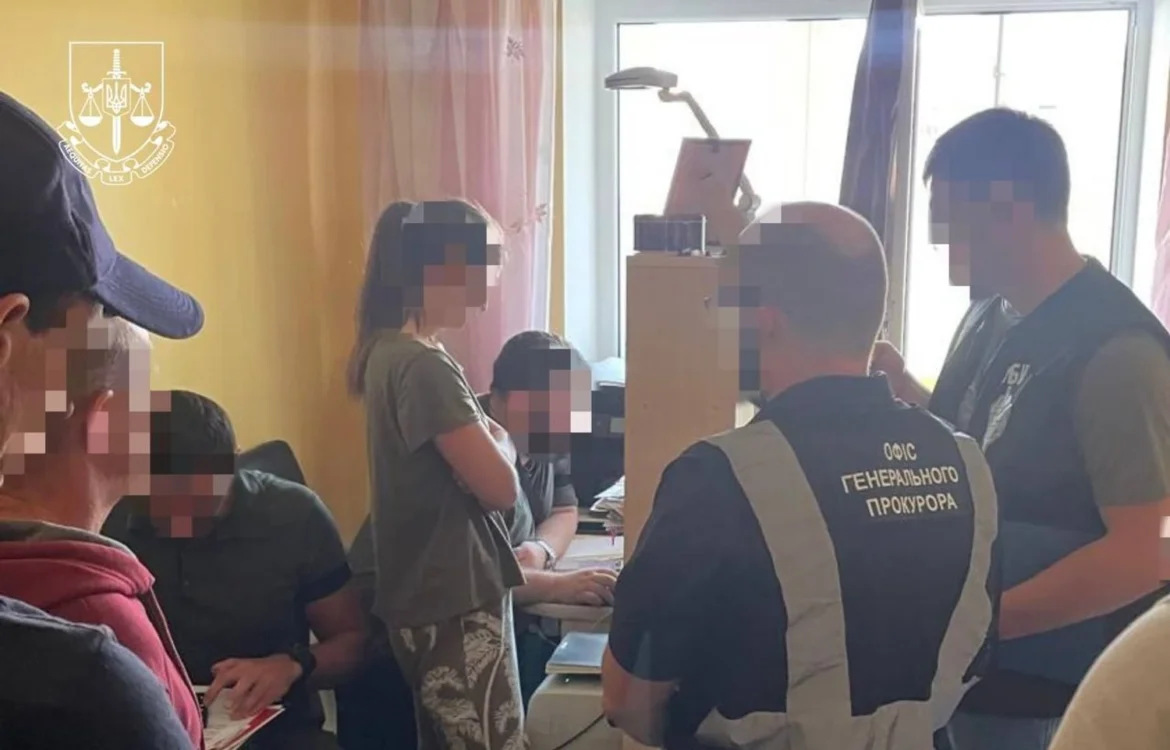 У Києві викрили посадовців підприємства, що постачали полімерну продукцію до рф через треті країни