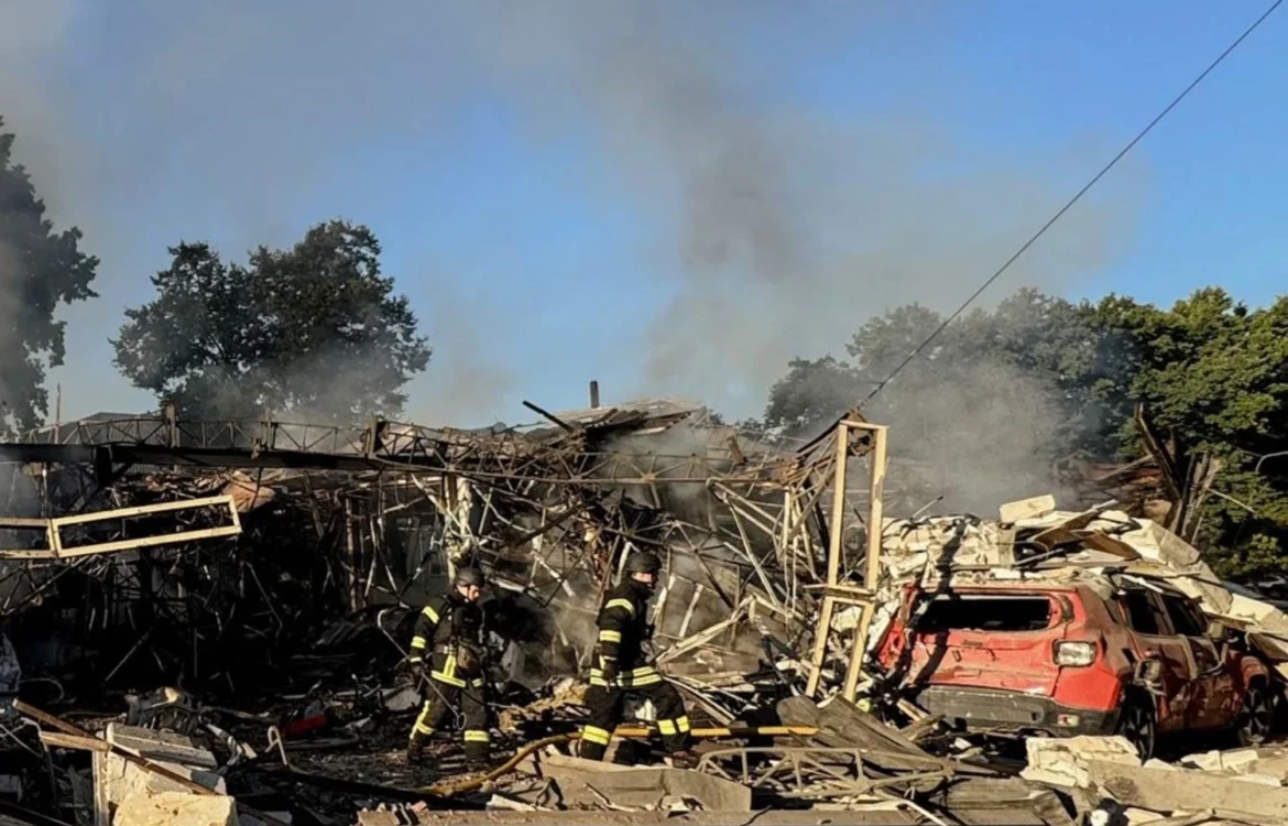 Удар рф по Сумщині: є загиблі та руйнування в житловому секторі