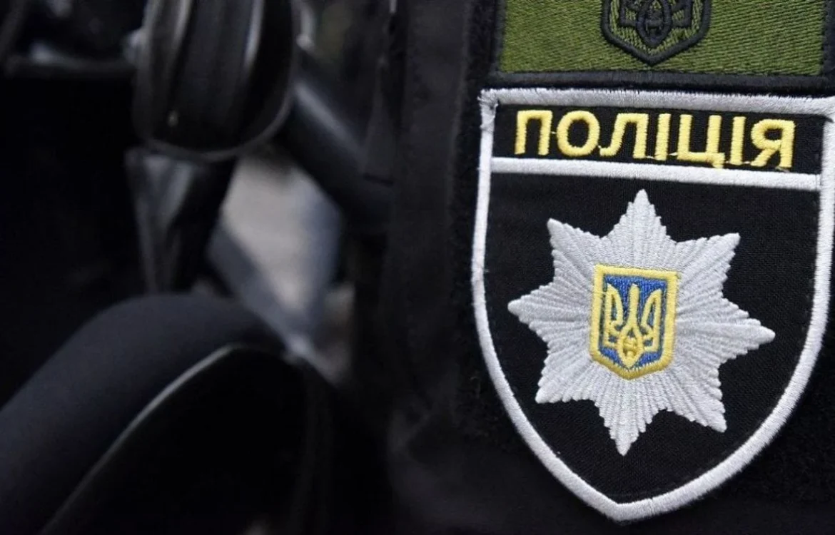 На Дніпропетровщині дворічна дитина вистрелила собі в голову з травматичного пістолета