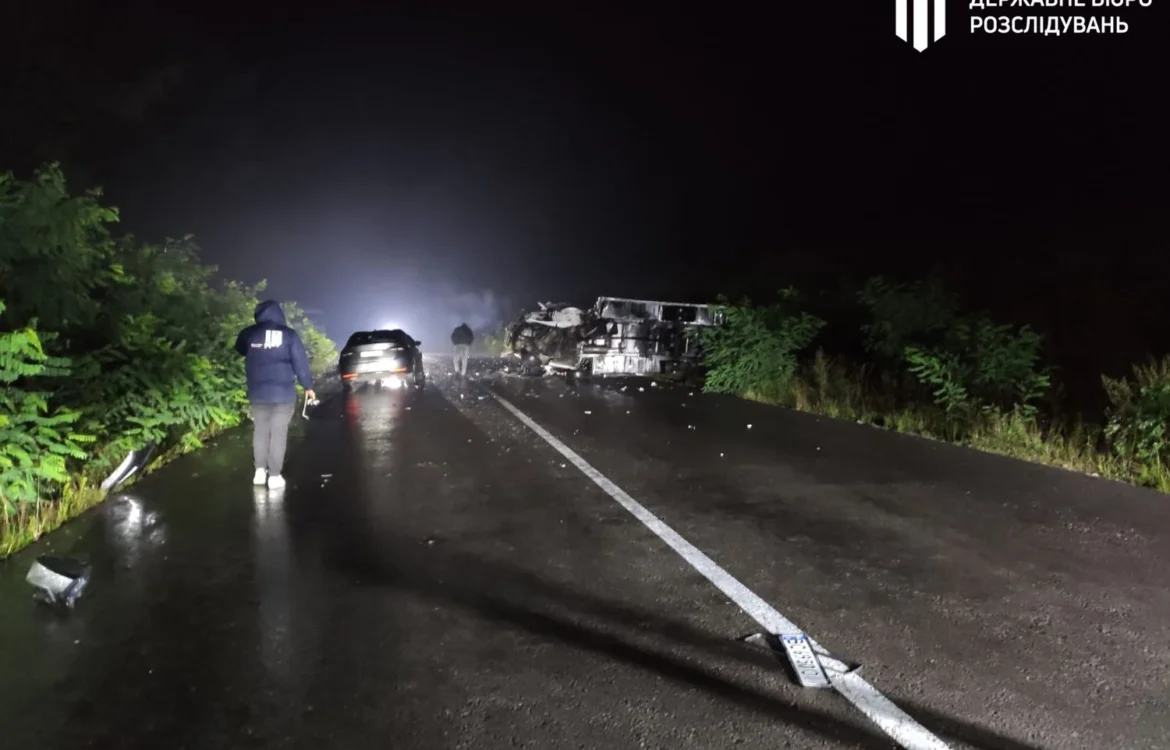 Летів на швидкості 200 км/год: з’явились нові деталі кривавої ДТП за участі детектива НАБУ