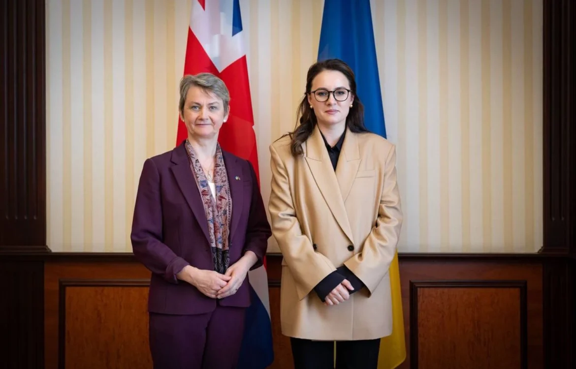 Свириденко обговорила з головою МЗС Британії посилення економічного тиску на рф