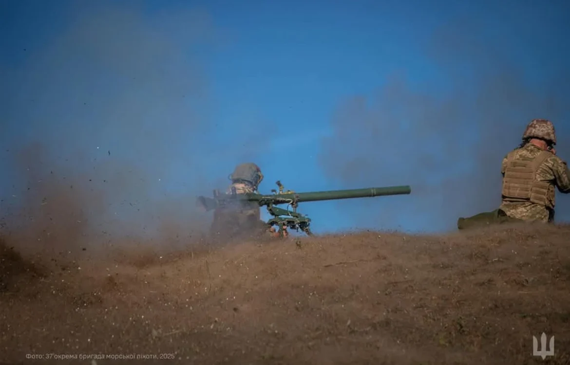 Понад третина боїв - на одному напрямку: Генштаб оновив карту бойових дій