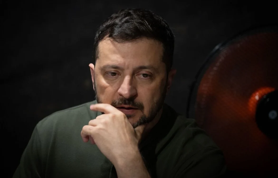 Удари по окупованому Криму не дають росіянам перетворити півострів у військову базу - Зеленський