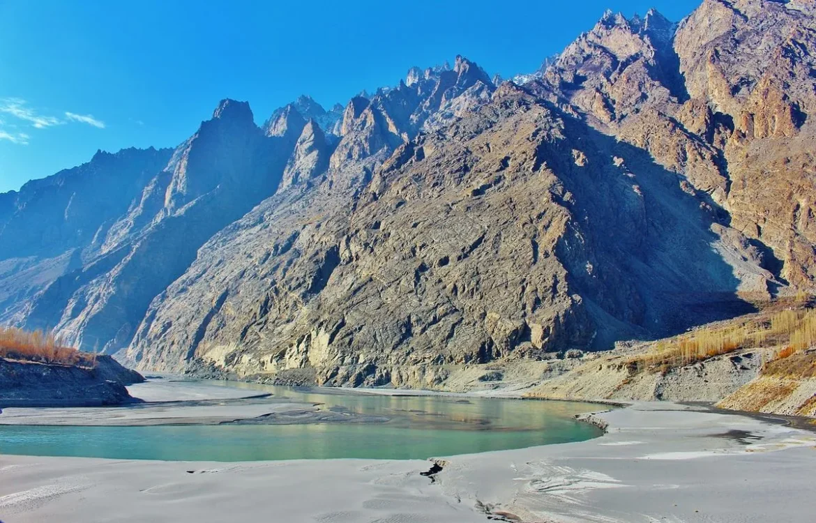 Після запеклих зіткнень - перемир