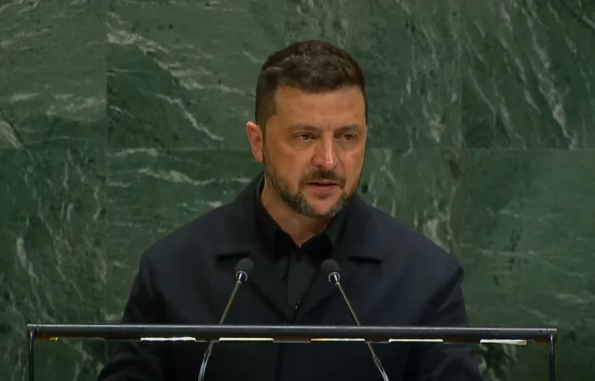 Зеленський: лише союзники та власна зброя нададуть Україні гарантії безпеки