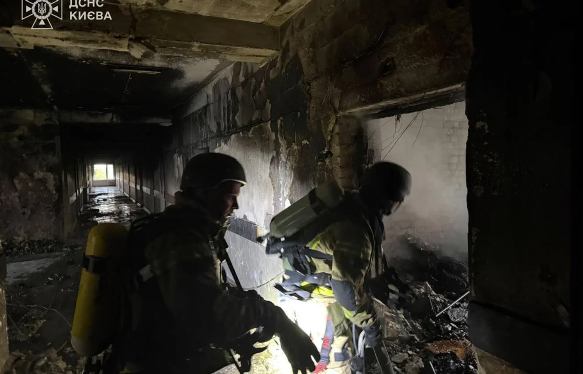 Стали відомі кількість жертв нічної атаки ворога по Києву та деталі руйнувань