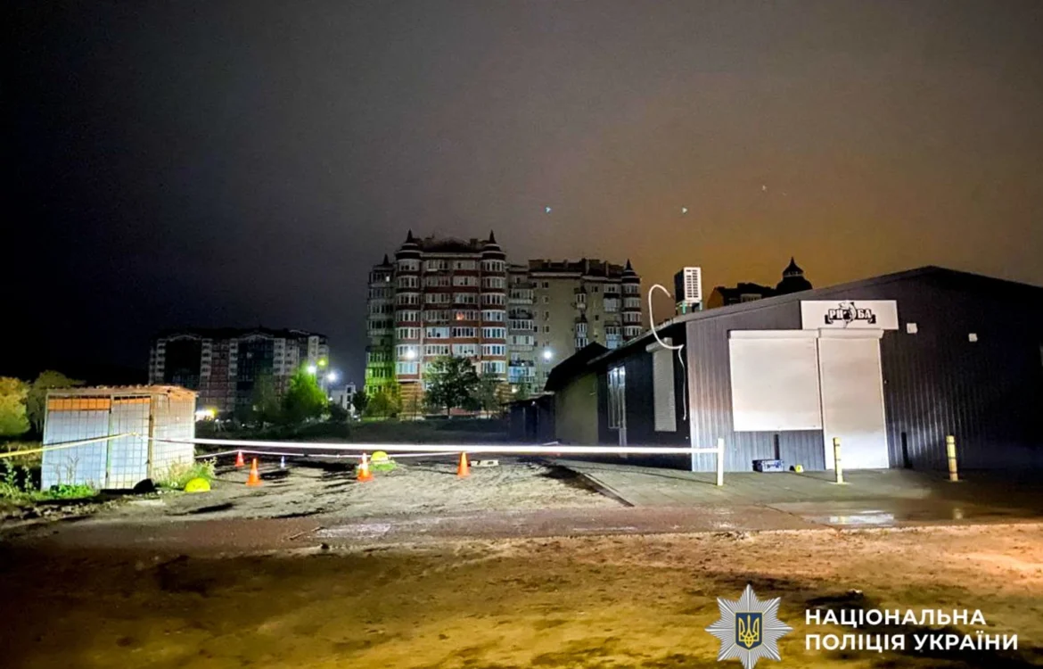 Чоловік завдав ножових поранень поліцейському на Рівненщині: його затримали із стріляниною