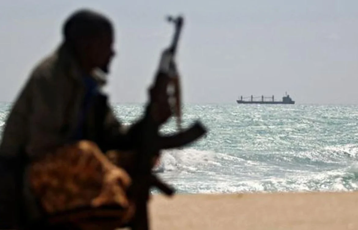 Знову сомалійські пірати: біля узбережжя північного сходу Африки атаковано танкер