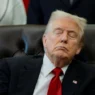 Дональд Трамп потрапив у скандал через те, що нібито заснув під час офіційного заходу