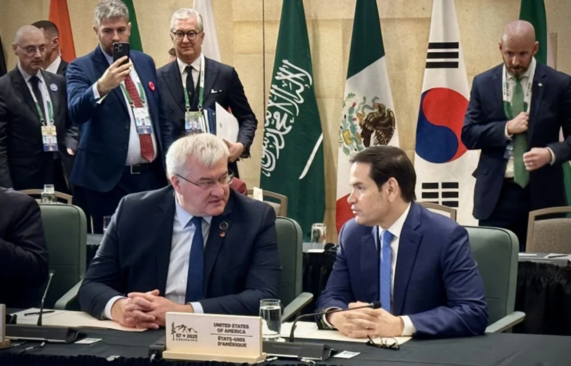 Сибіга зустрівся із Рубіо під час засідання G7 у Канаді: йшлося про мирні зусилля