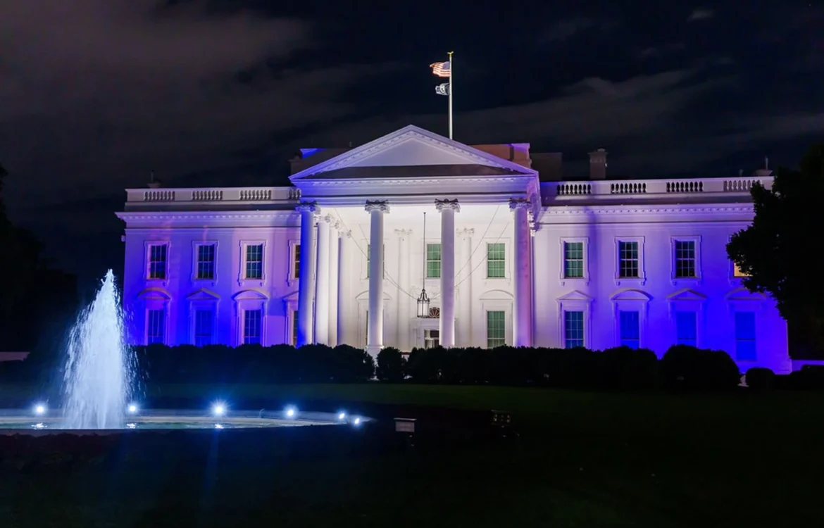 У Європі заявляють про побоювання щодо зупинки Трампом підтримки України - FT