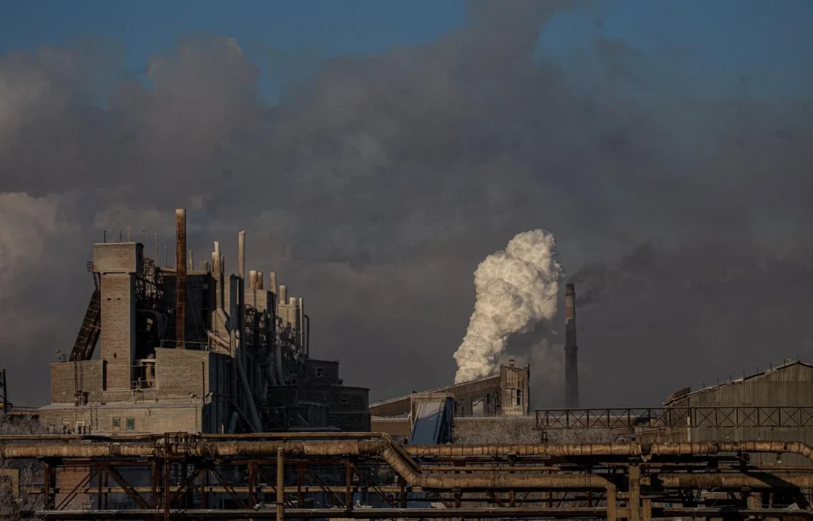 Вугільна галузь росії занурюється у кризу: 74% компаній збиткові, 23% зупинили виробництво - розвідка