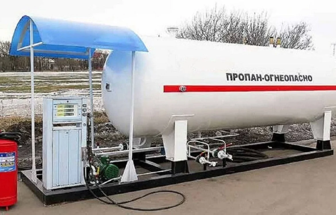 Слідом за бензином: в рф виник гострий дефіцит автогазу -