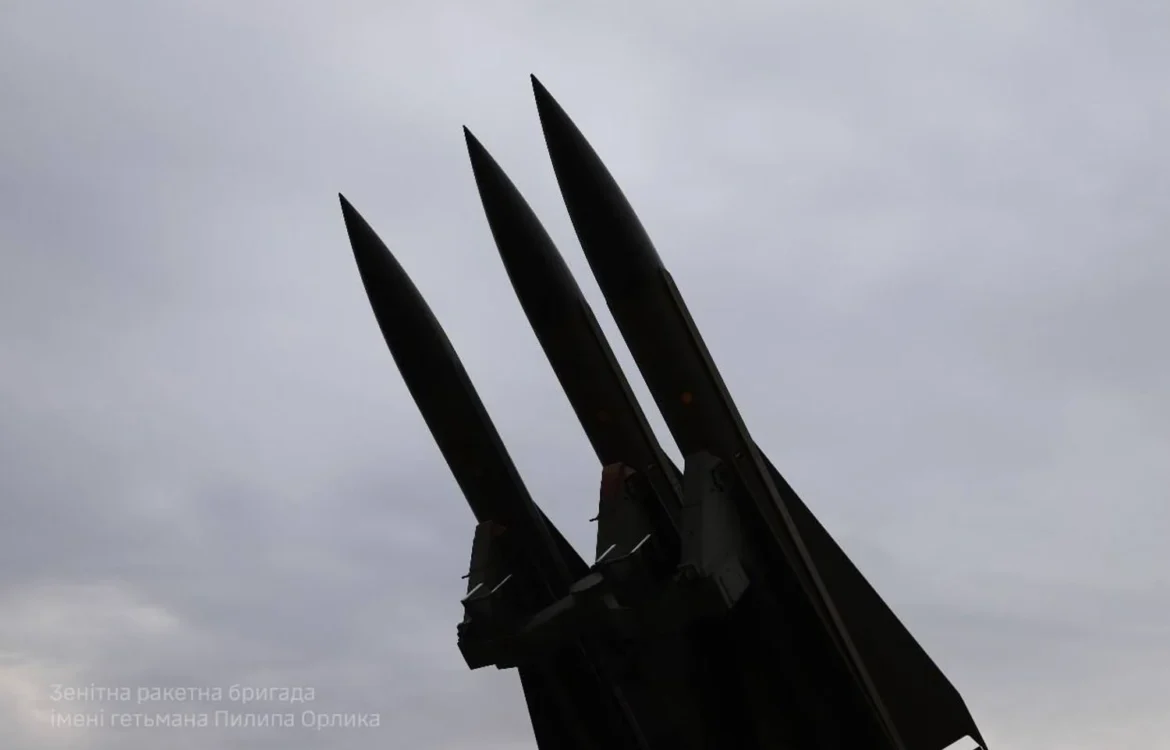 Над Україною знешкодили 558 з 596 запущених рф дронів та 19 з 36 ракет, включно з