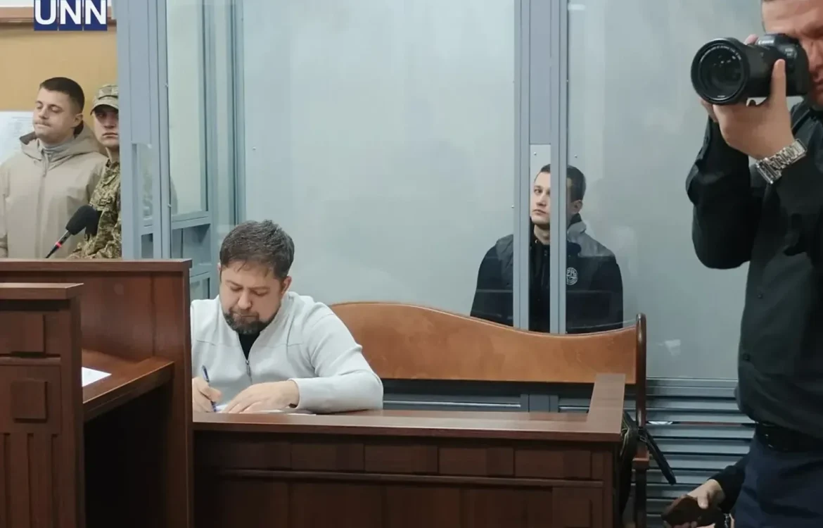 Експрацівника прокуратури Молочного засудили до 7,5 року ув