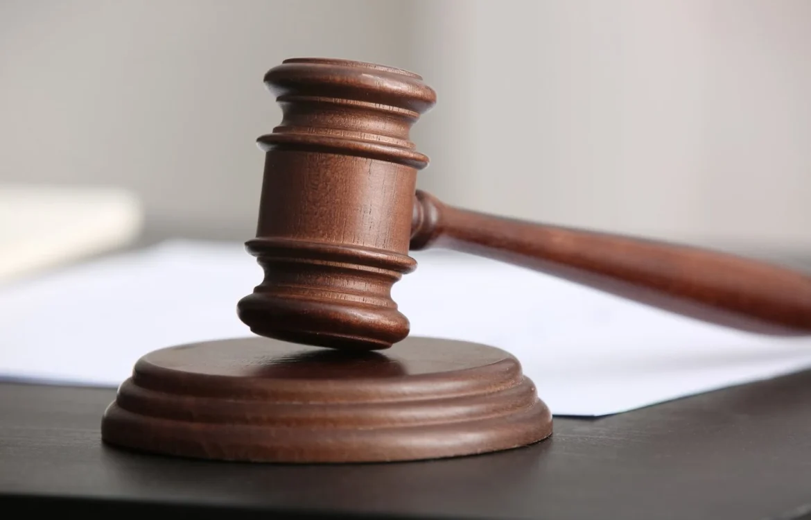 Збив на смерть двох 17-річних сестер на Полтавщині: правоохоронця відправили під варту