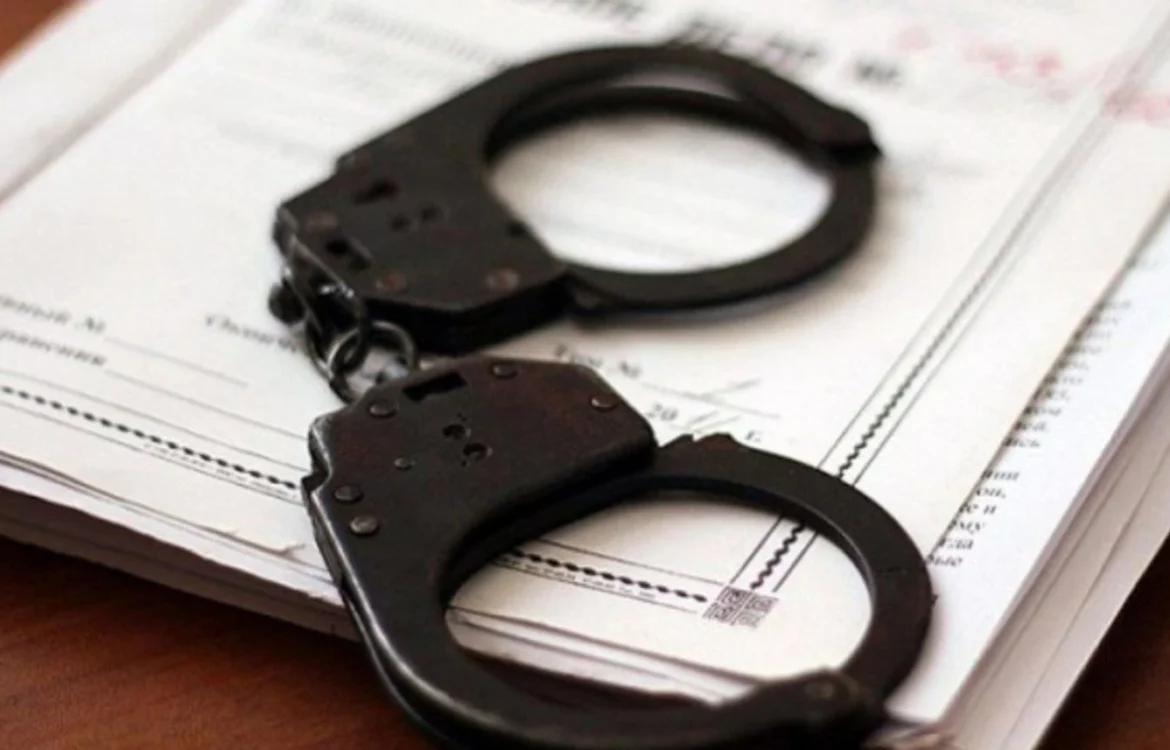 Бив та катував струмом українських військовополонених: