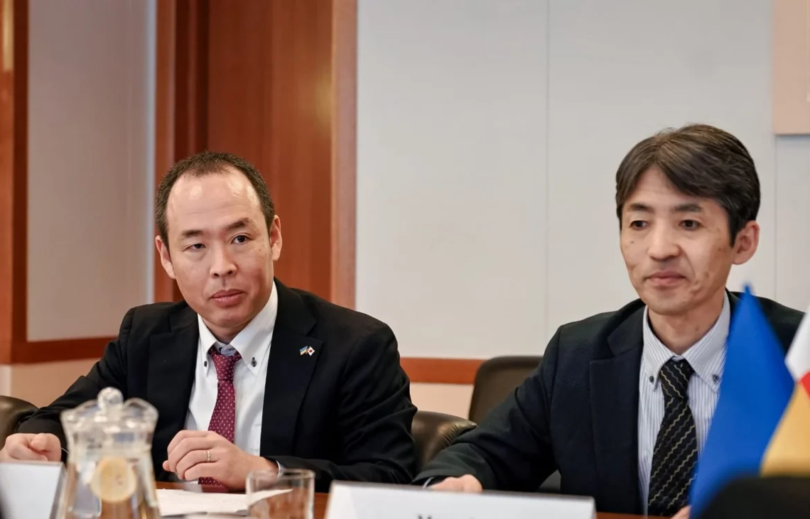 Японія перерахувала 47,7 млн євро на відбудову України: кошти підуть на розмінування та інфраструктуру