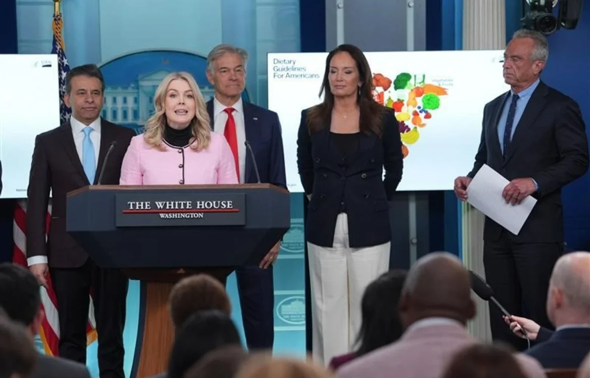 Трамп завжди розглядає всі варіанти: речниця Білого дому про можливість застосування сили у Гренландії