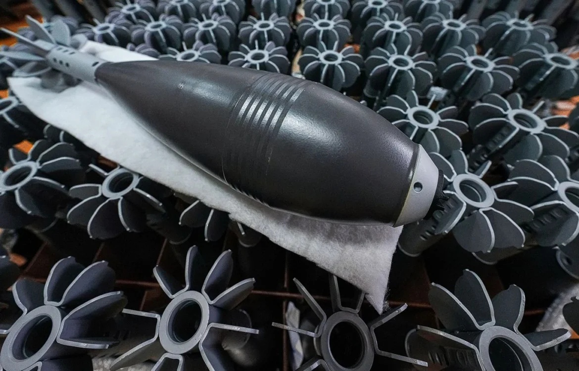 Україна збільшила виробництво озброєння у півтора раза за рік - Міноборони