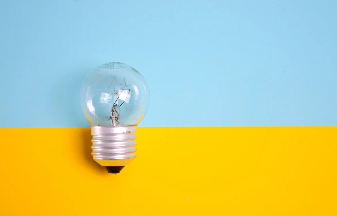 Після атаки рф на Дніпровщині до 800 тис. споживачів без світла, від негоди перебої у 4 областях, є аварійні відключення - Міненерго