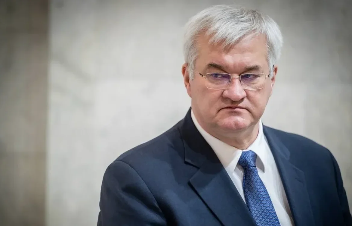 Сибіга закликав МАГАТЕ та світ змусити росію відмовитися від планів атакувати АЕС