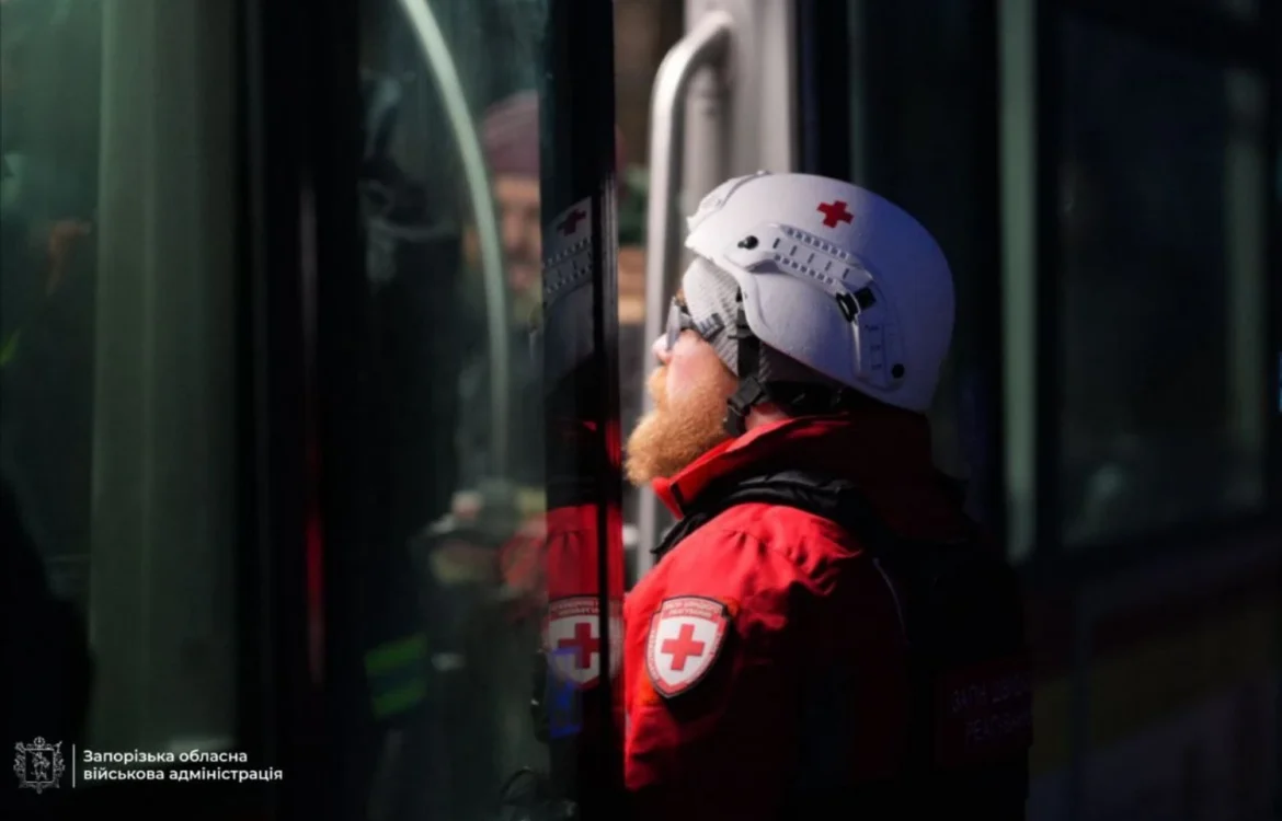 4 людей поранено через атаку рф у Запоріжжі: деталі