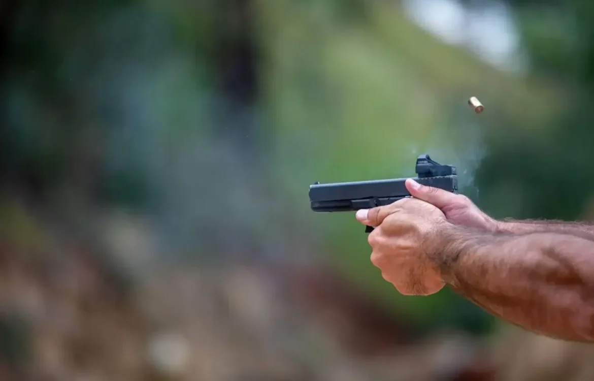 Федеральні агенти США застрелили чоловіка в Міннеаполісі: це другий випадок за місяць - Reuters