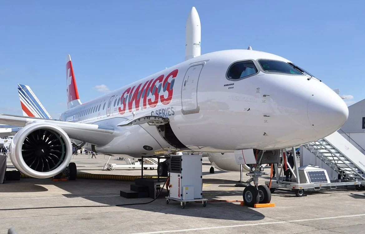 Airbus розпочинає продаж подовженої версії літака A220