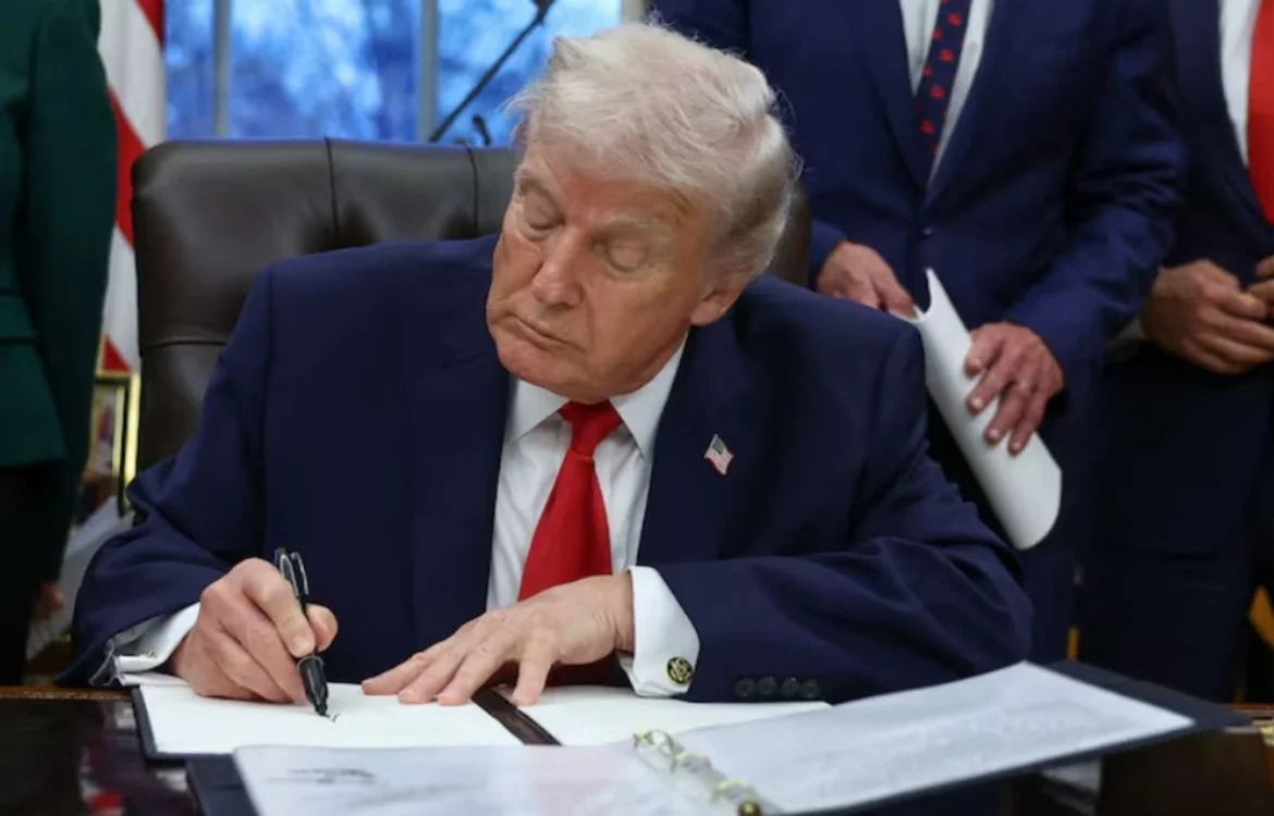 Трамп подав позов на 10 мільярдів доларів проти Податкової служби та Мінфіну США