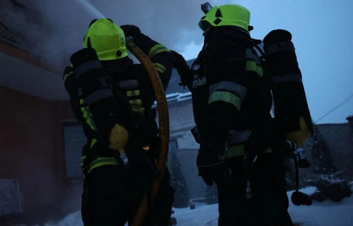 Внаслідок російської атаки на Рівненщину постраждали 2 людей, пошкоджені будинки - ДСНС