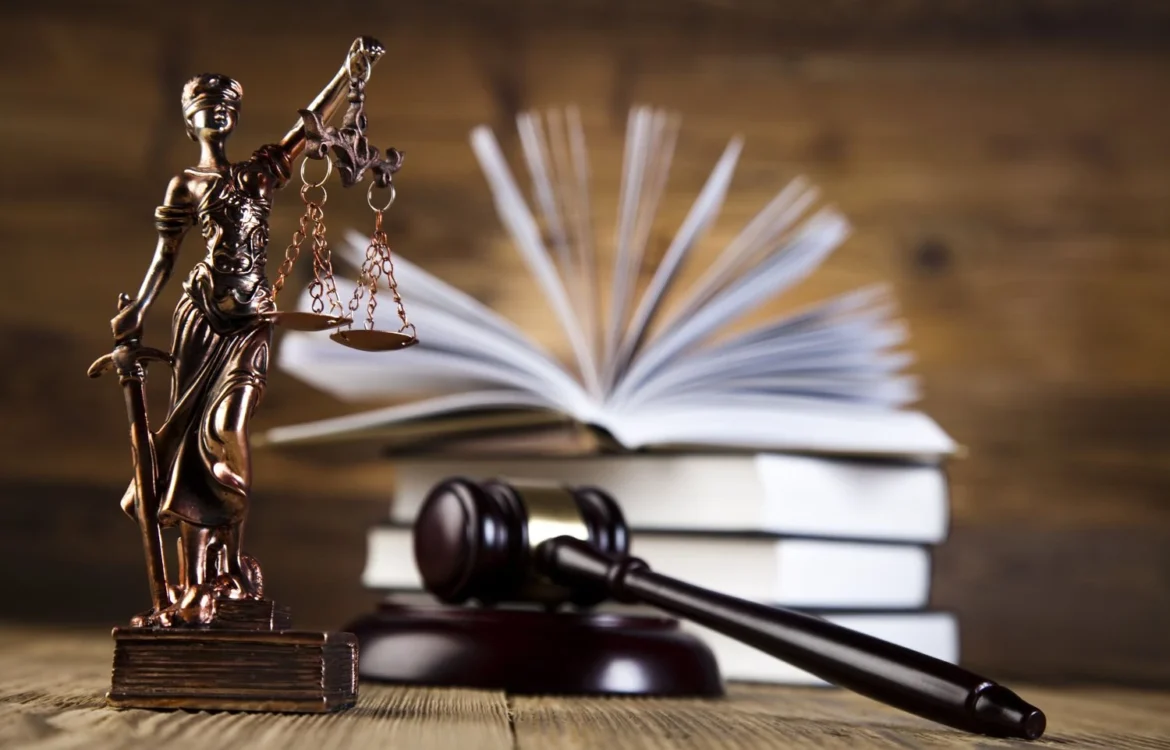 Незаконно виведені для родини Медведчука 24 га лісу повернули державі - прокуратура