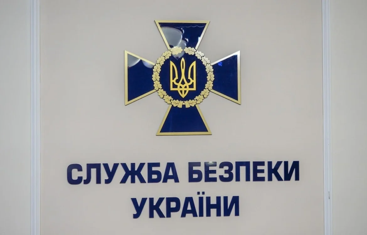 Ворог намагається вербувати українців для реєстрації терміналів Starlink. У СБУ нагадали про кримінальну відповідальність