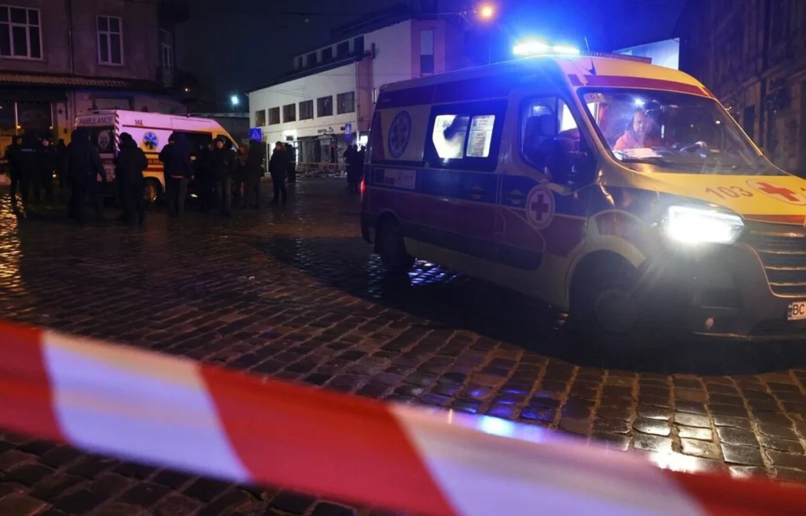 12 постраждалих від теракту у Львові залишаються в лікарнях, троє з них -