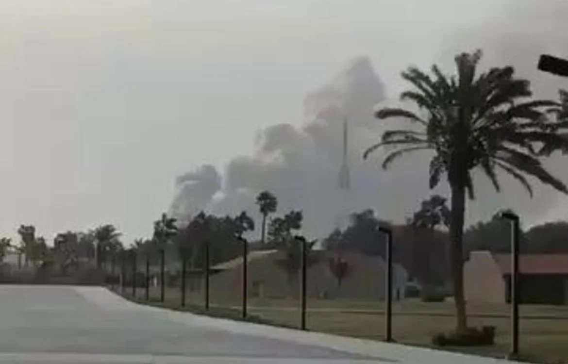 НПЗ Saudi Aramco у Саудівській Аравії постраждав від ймовірного удару дрона, НПЗ у Кувейті від уламків - ЗМІ