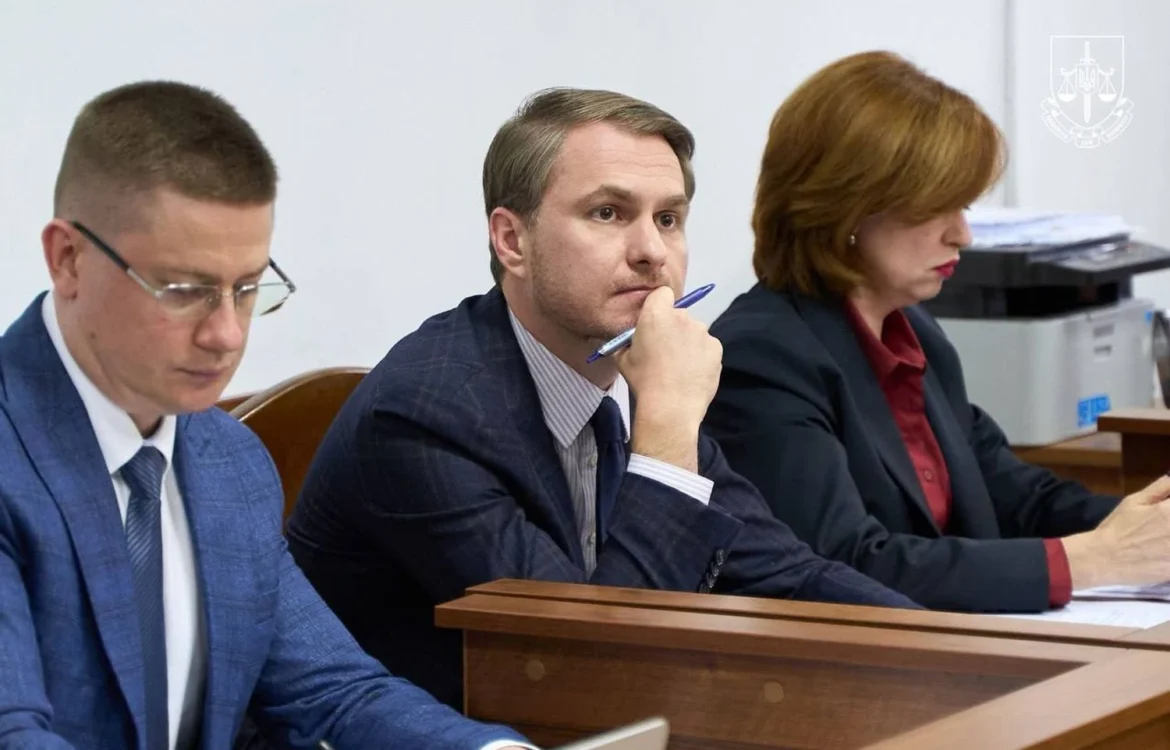 Прокуратура оскаржила запобіжні заходи командувачу логістики ПС ЗСУ та начальнику СБУ Житомирщини - Кравченко