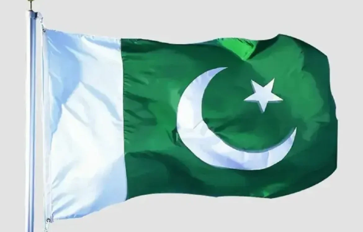 Пакистан вводить жорстку економію через стрибок цін на нафту