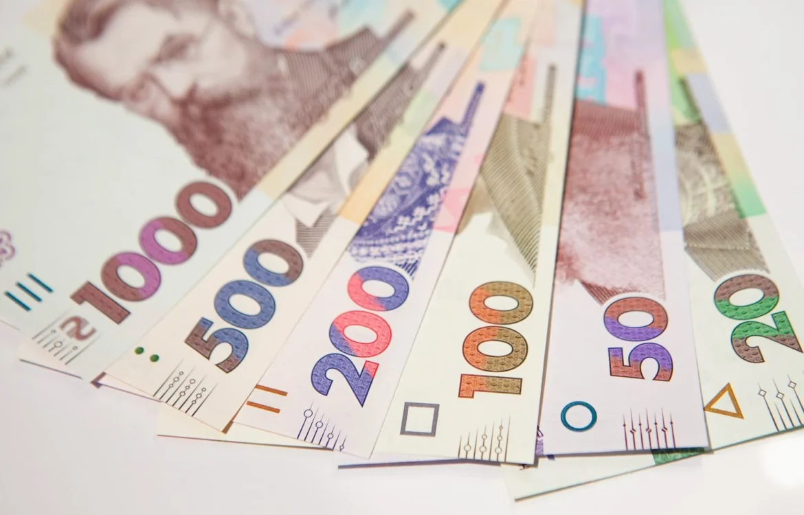 1500 гривень виплат пенсіонерам і отримувачам соцдопомоги - Мінсоцполітики назвало терміни та умови