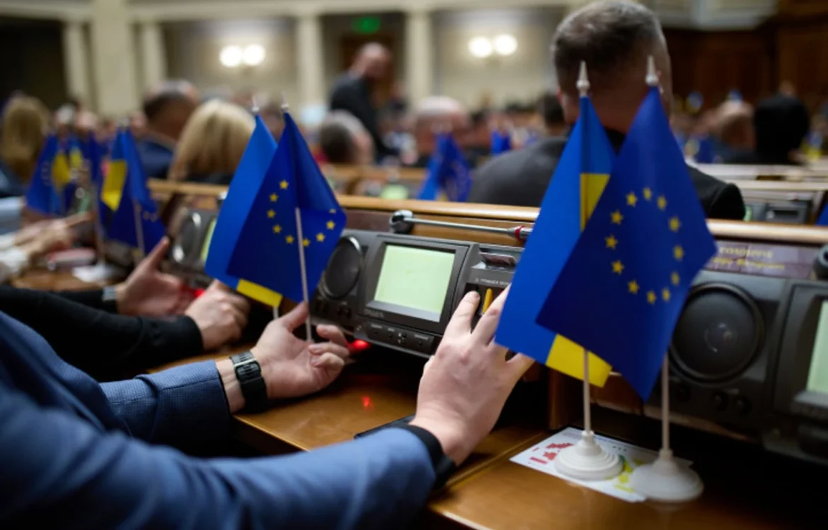 Чи готують Раду до тривалої війни - нардепи пояснили ситуацію