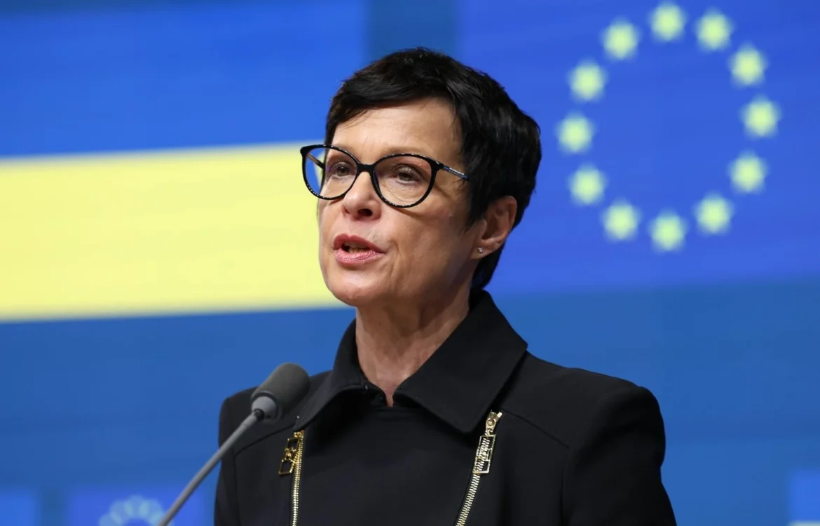 Україна не зможе стати членом ЄС до 2027 року – єврокомісарка