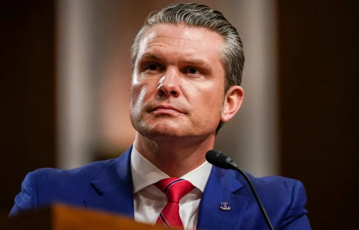 Глава Пентагону погрожує Ірану бомбардуванням у разі відмови від миру