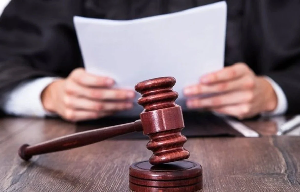 Двом суддям рф повідомлено про підозру за незаконні вироки українським полоненим