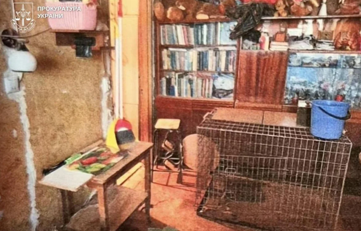 Вовк накинувся на власницю, а лисиця загинула - киянці, яка тримала у квартирі диких тварин, повідомили про підозру