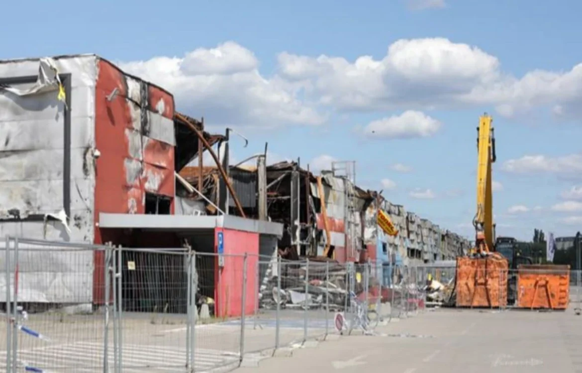 Польща висунула обвинувачення п’ятьом особам за підпал ТЦ у Варшаві, пов’язаний із російською диверсією