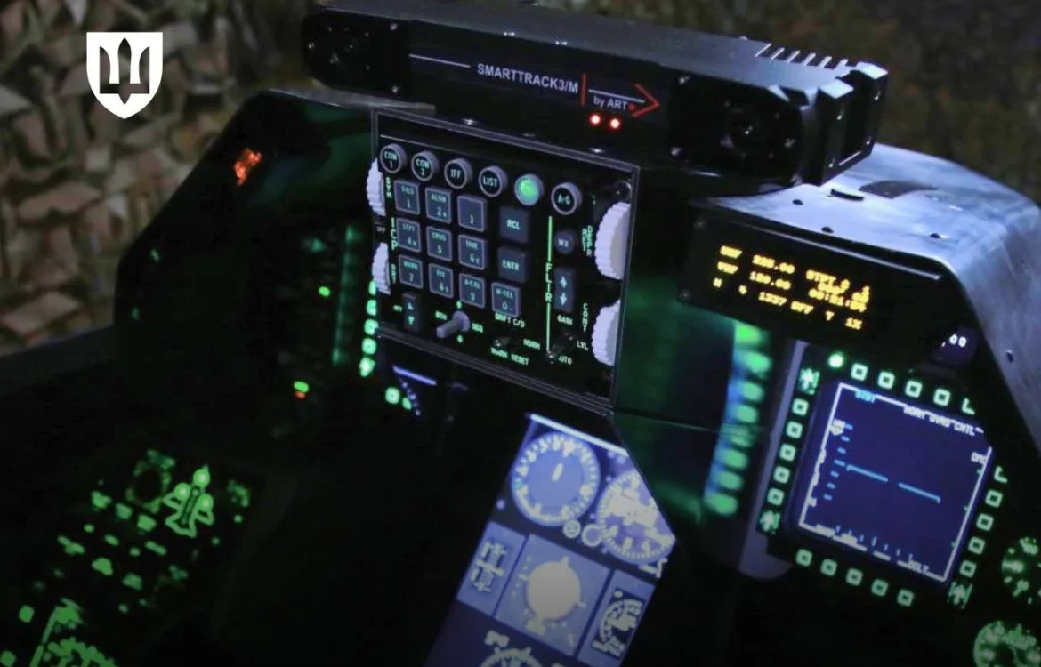 Україна отримала рідкісні мобільні тренажери для винищувачів F-16